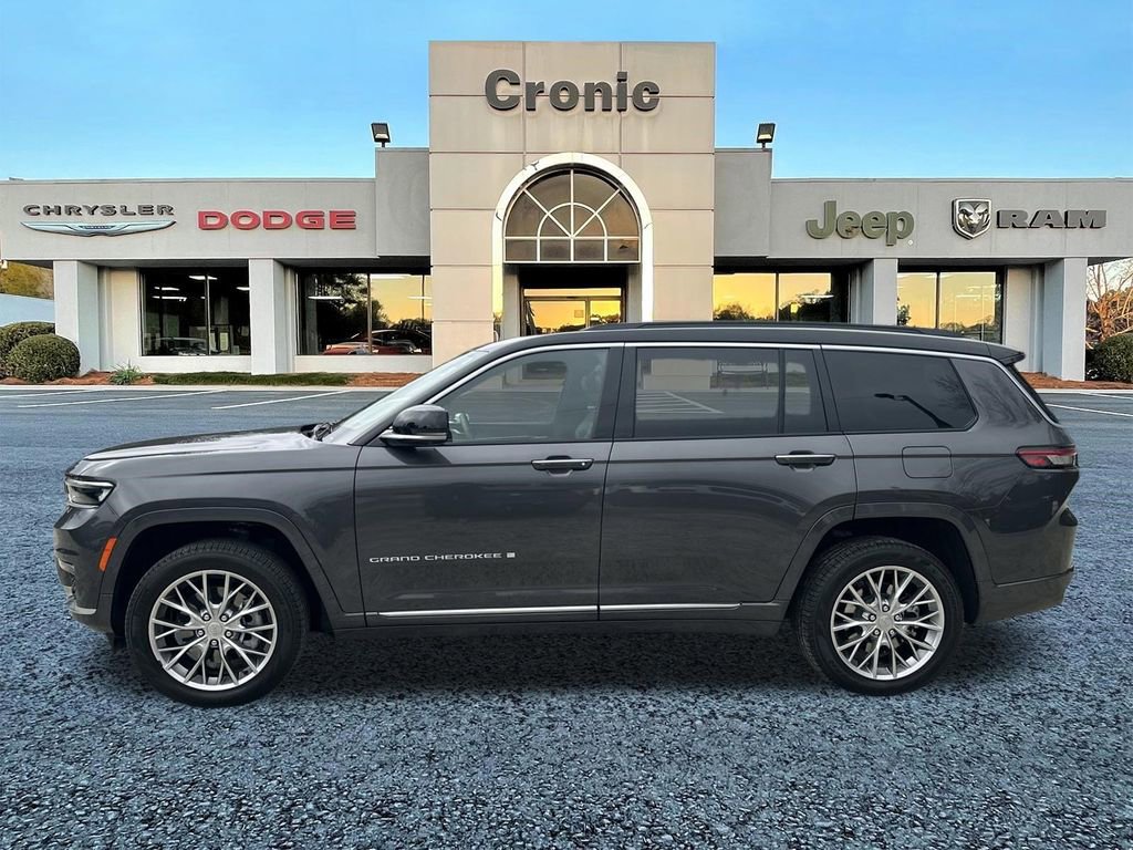 Used 2024 Jeep Grand Cherokee L Summit w/ Advanced Protech Group IV image 6