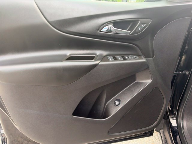 Used 2024 Chevrolet Equinox LT AWD/4WD image 11