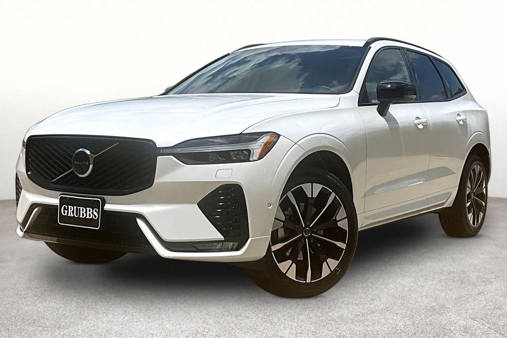 Certified 2026 Volvo XC60 B5 Plus AWD/4WD image 15