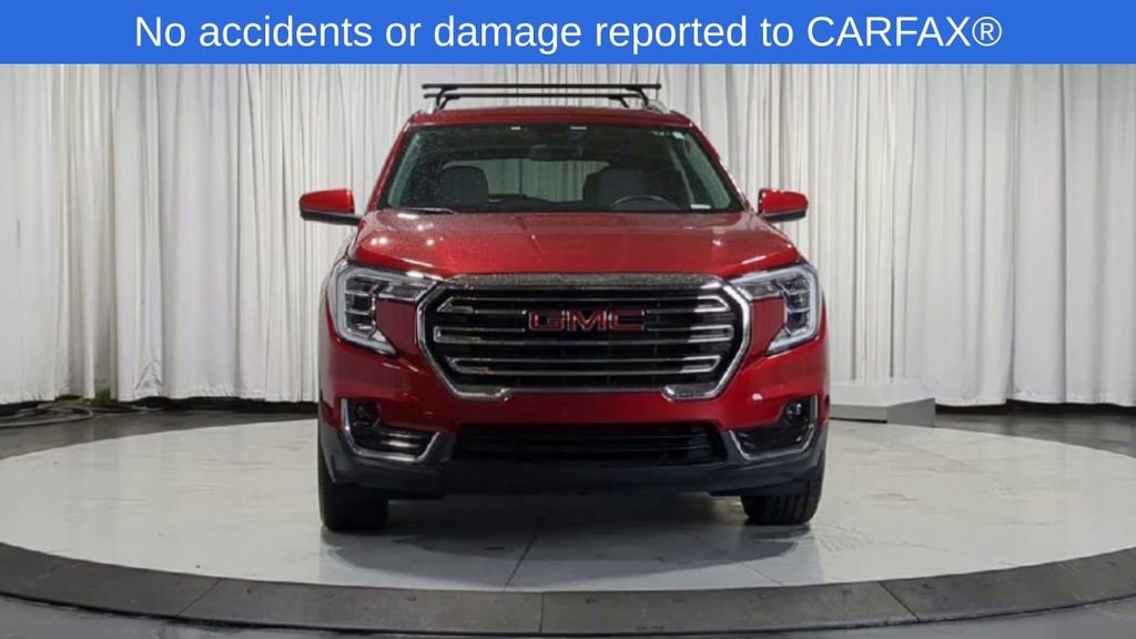 Used 2023 GMC Terrain SLT w/ LPO, Floor Liner Package AWD/4WD image 3