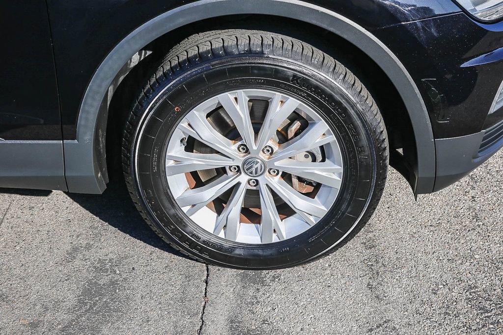Used 2019 Volkswagen Tiguan S w/ Driver Assistance Package FWD image 13