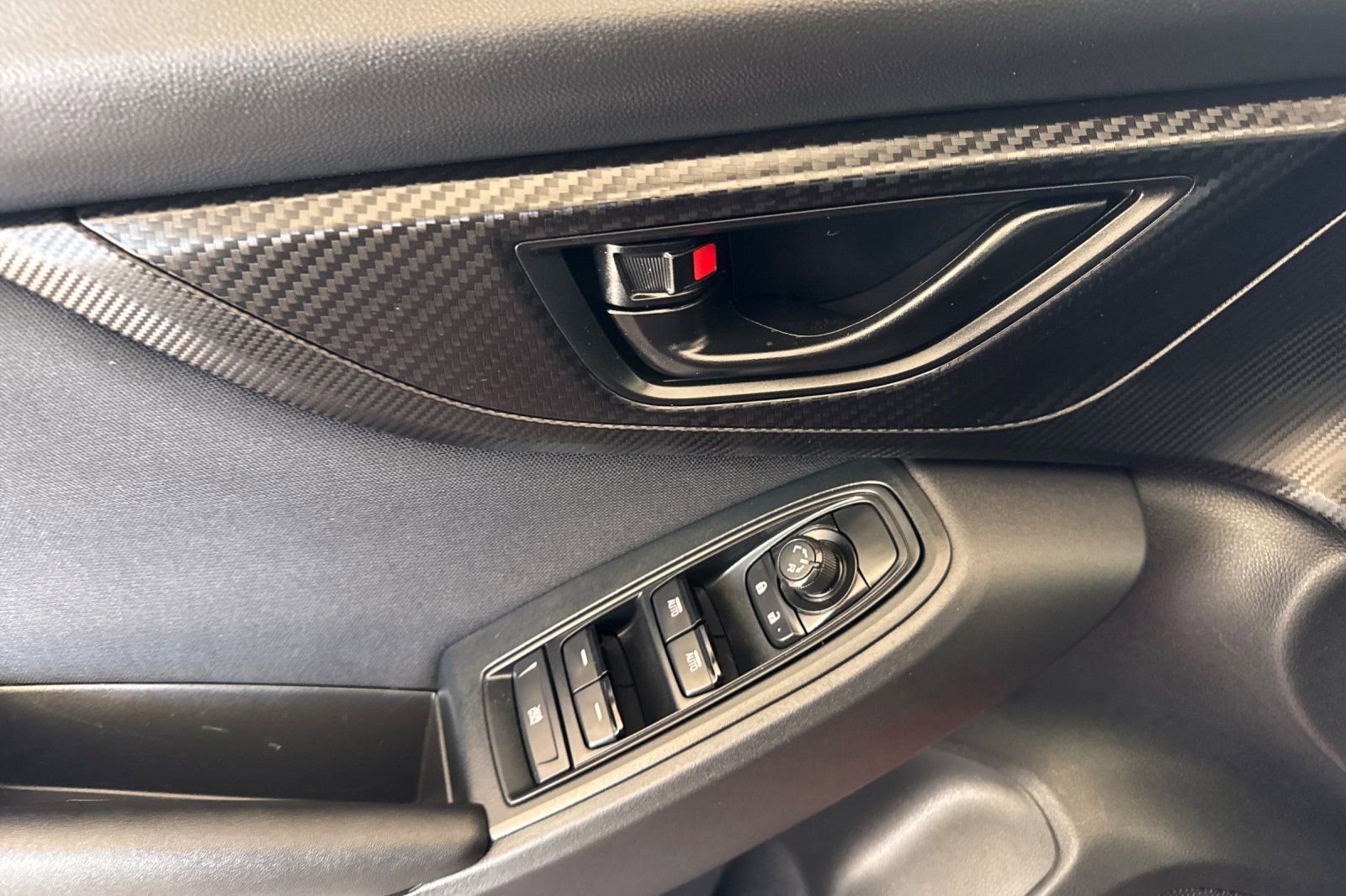 Used 2023 Subaru Crosstrek 2.0i image 10