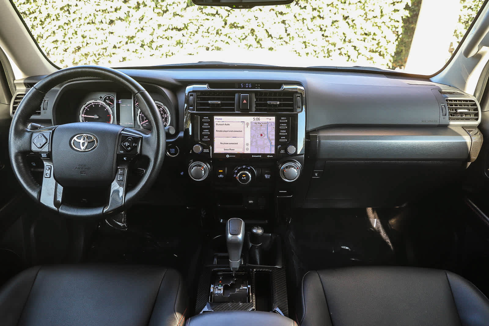Used 2024 Toyota 4Runner TRD Off-Road Premium w/ Off Road Premium Plus Package AWD/4WD image 14