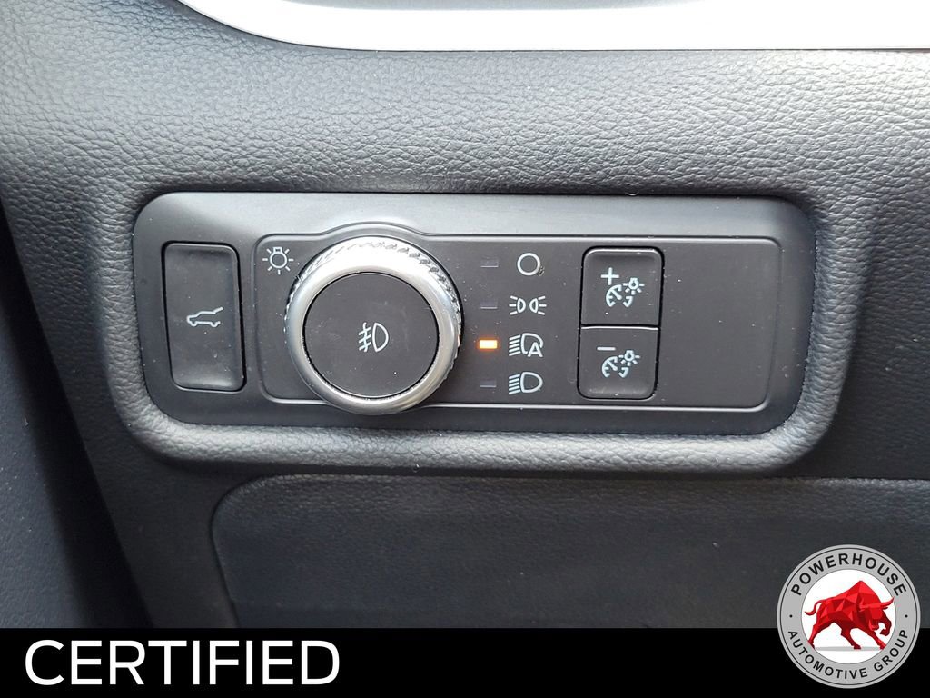 Used 2020 Ford Explorer XLT w/ Equipment Group 202A image 27