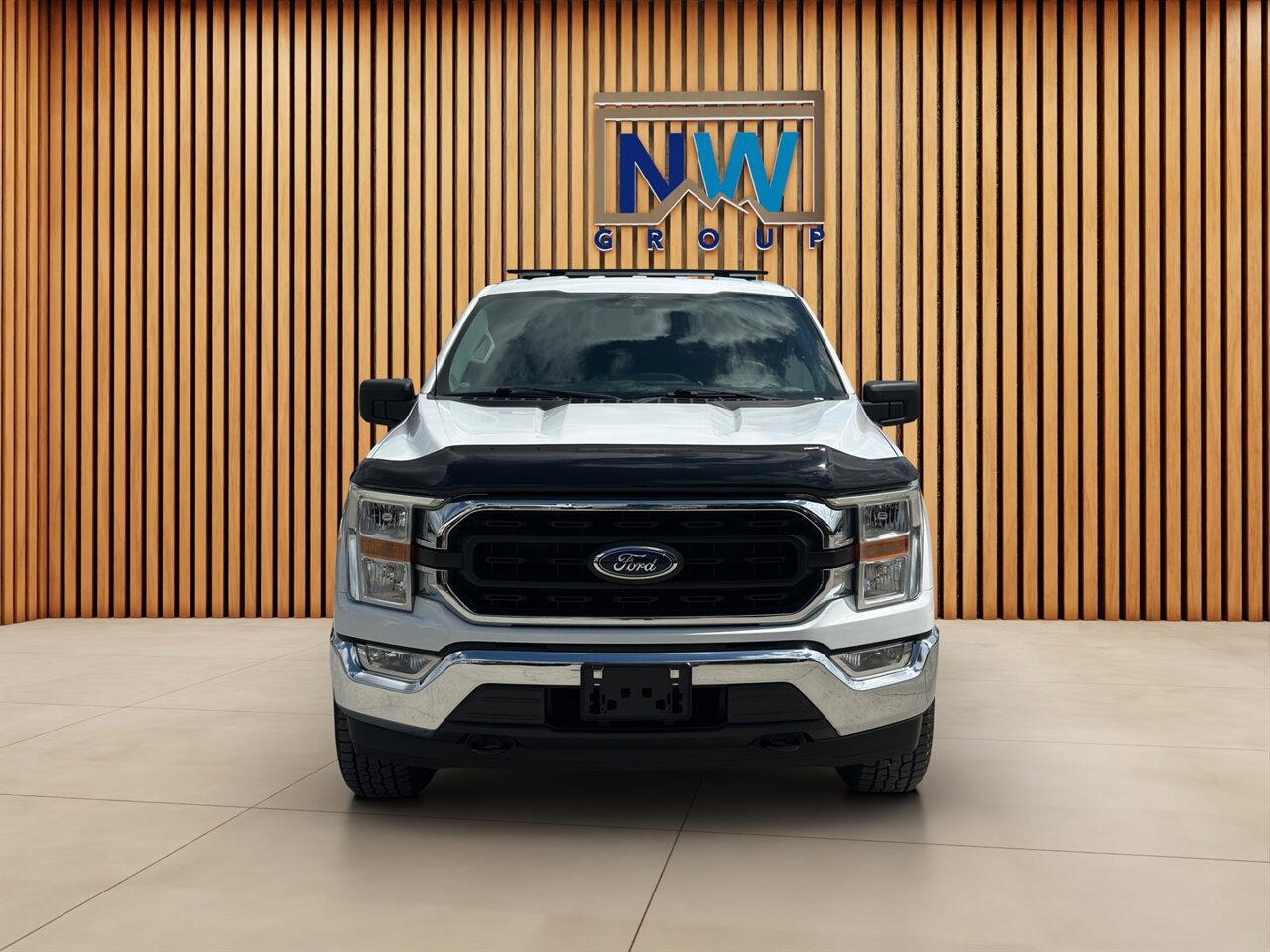 Used 2021 Ford F150 XLT AWD/4WD image 2