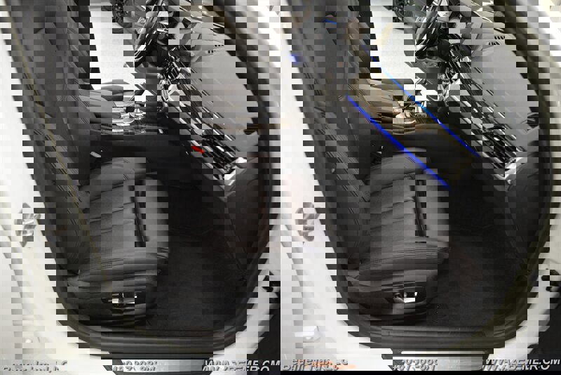 Used 2020 BMW 530e image 19