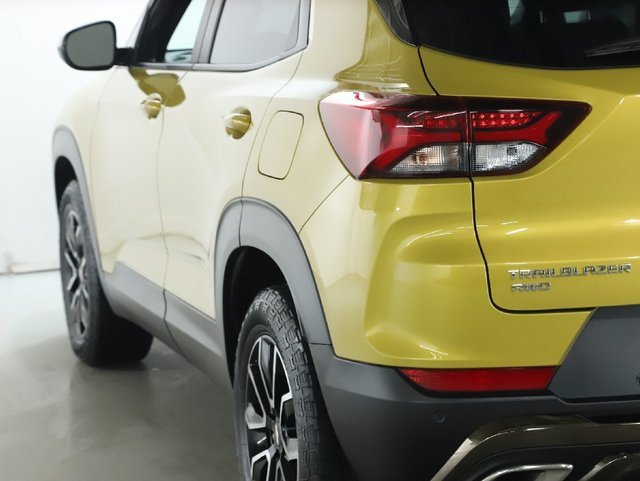 Used 2023 Chevrolet TrailBlazer ACTIV w/ Sun and Liftgate Package image 41