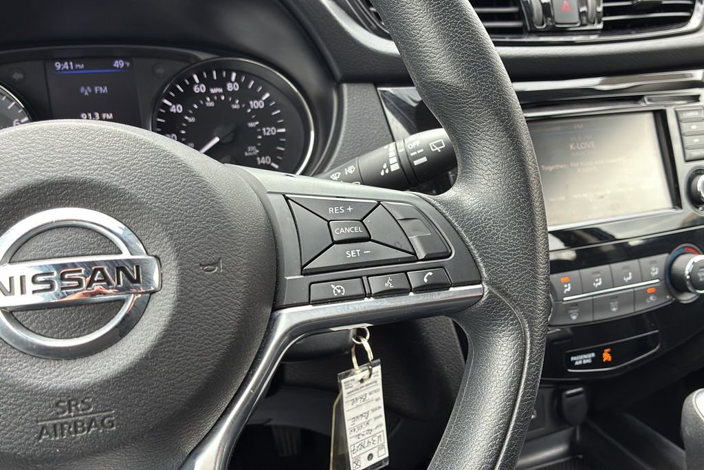 Used 2022 Nissan Rogue Sport S image 24