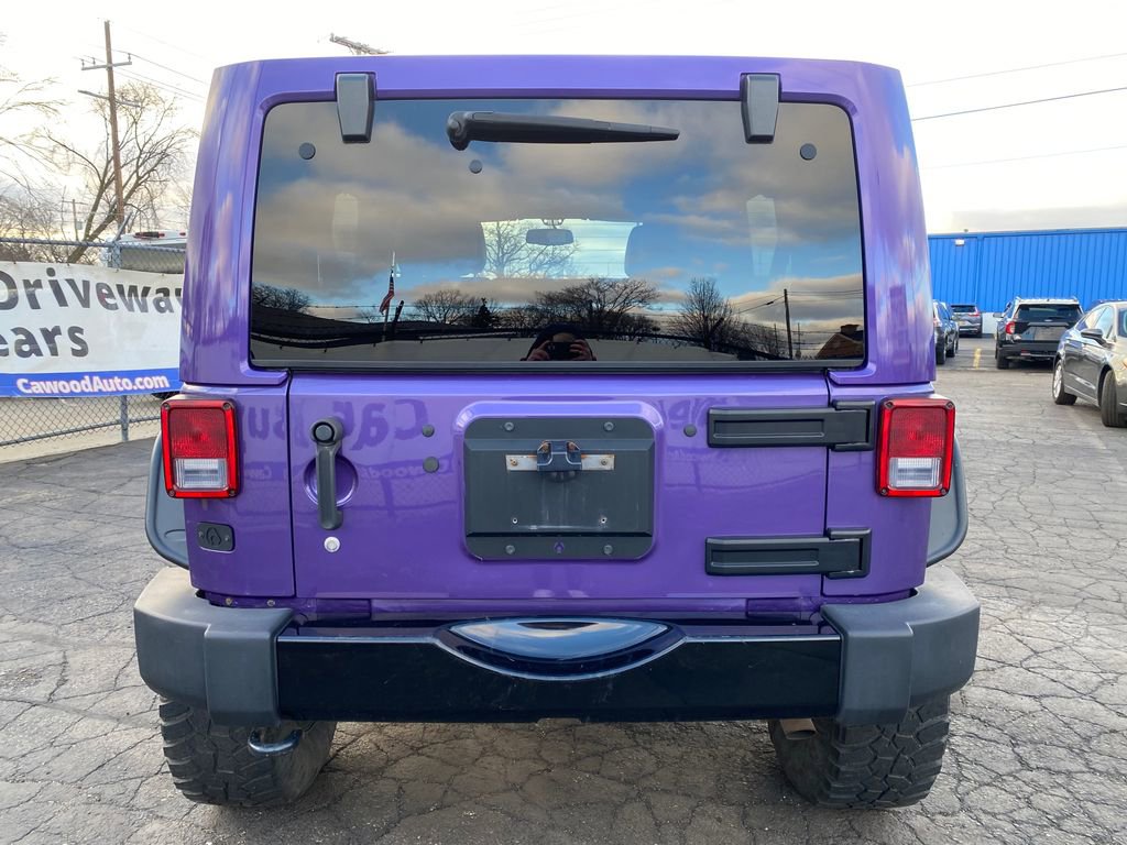 Used 2018 Jeep Wrangler Unlimited Sahara w/ Dual Top Group image 3