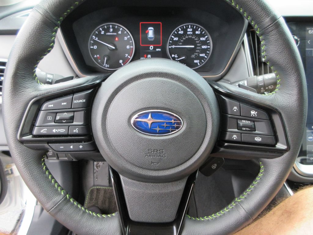 Used 2025 Subaru Outback Onyx Edition AWD/4WD image 25