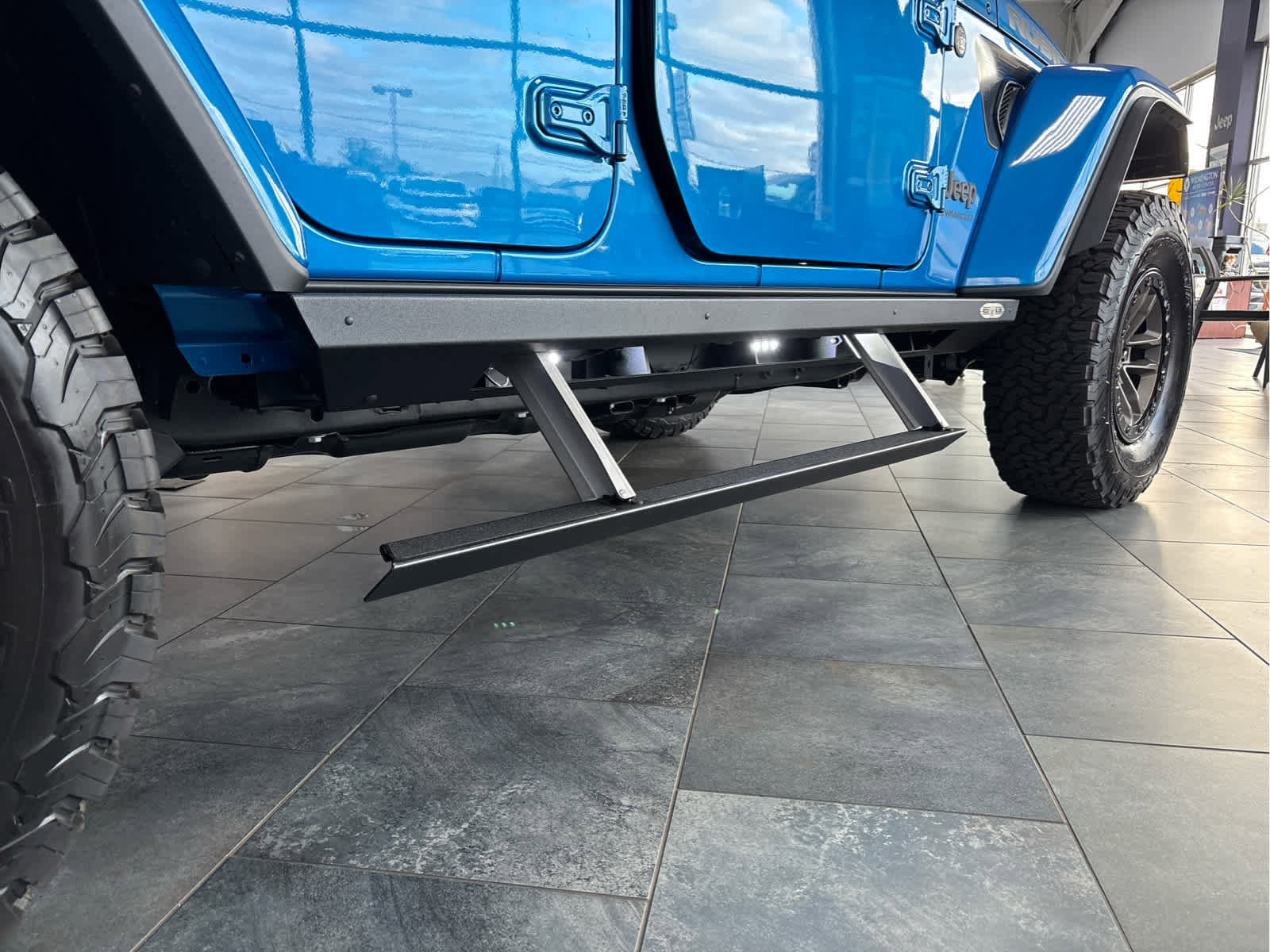 Used 2024 Jeep Wrangler Unlimited Rubicon 392 image 11