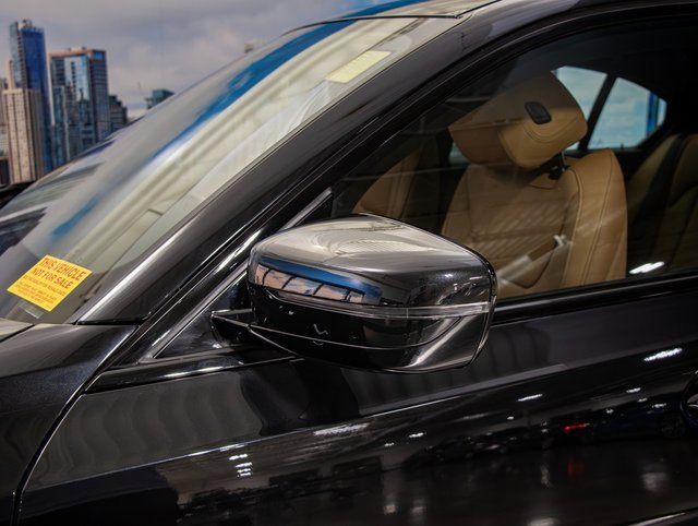 Certified 2022 BMW 330i xDrive Sedan w/ Driving Assistance Package image 10