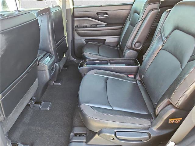 New 2026 Nissan Pathfinder SL image 16