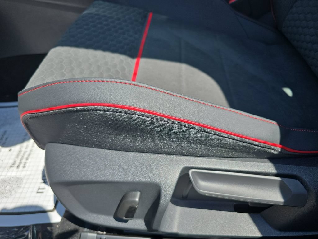 New 2026 Volkswagen GTI SE FWD image 25
