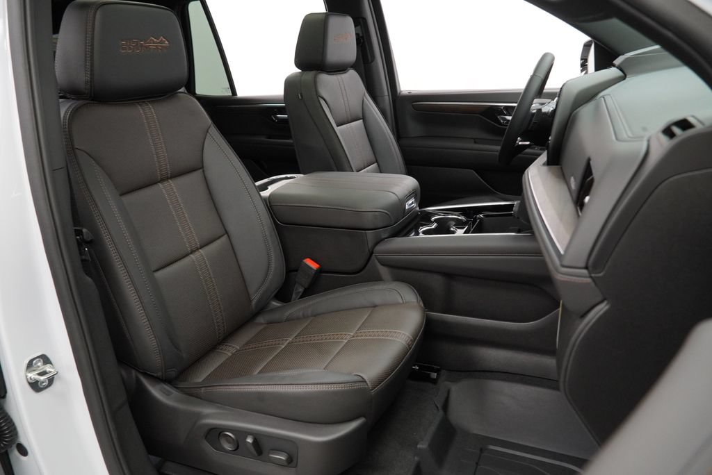 New 2026 Chevrolet Tahoe High Country AWD/4WD image 33