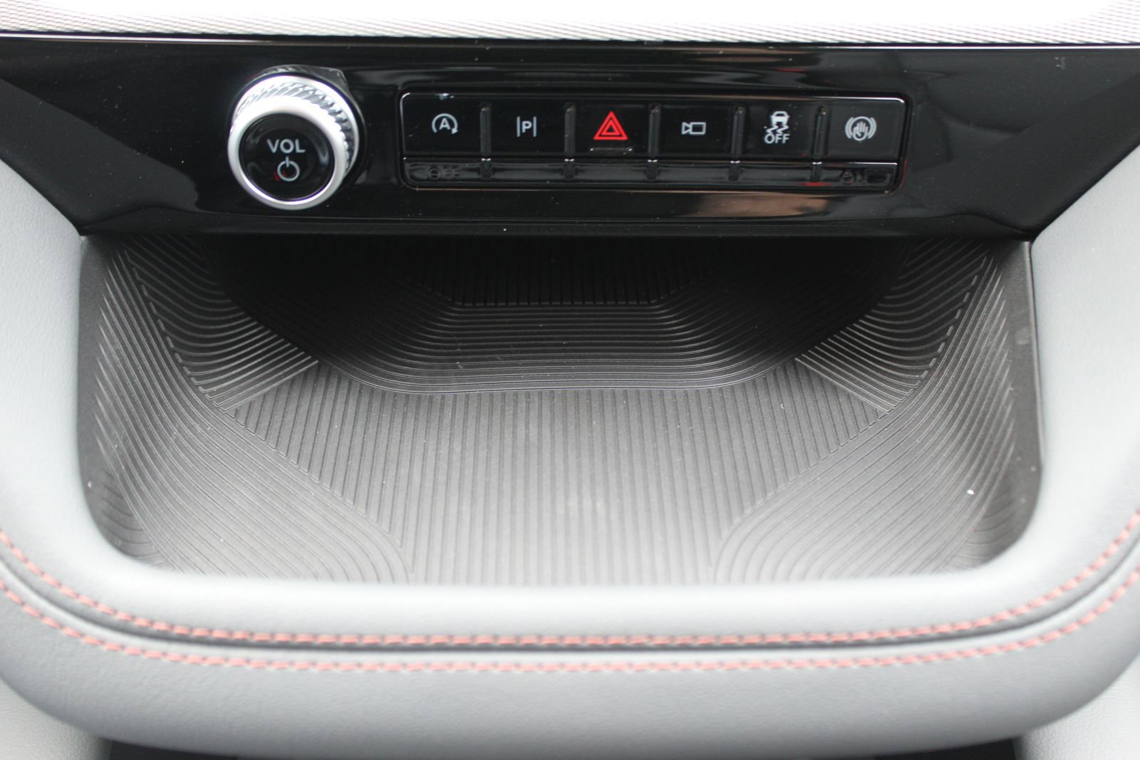 New 2026 Ford Explorer Active image 35