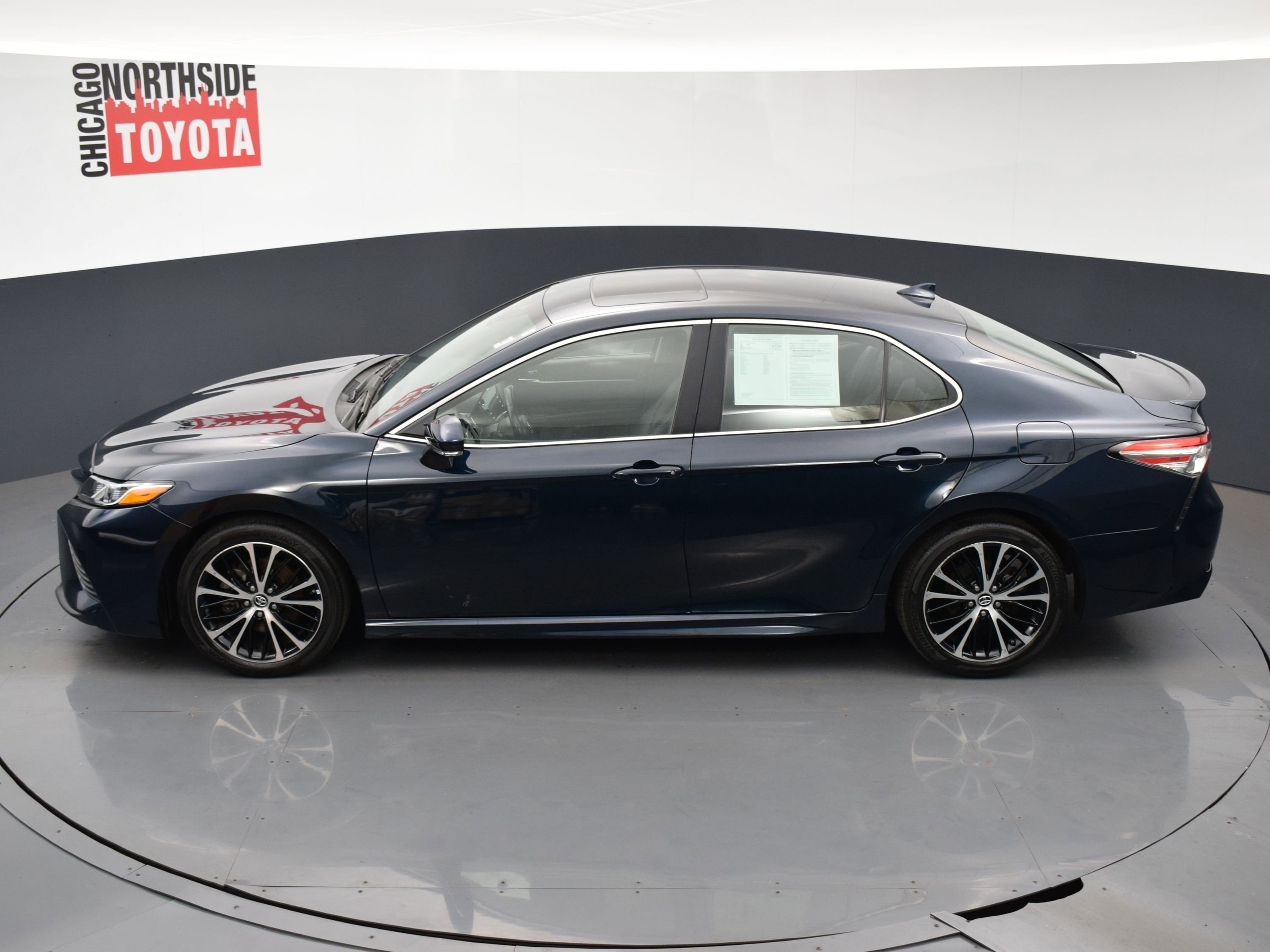 Used 2019 Toyota Camry SE image 20