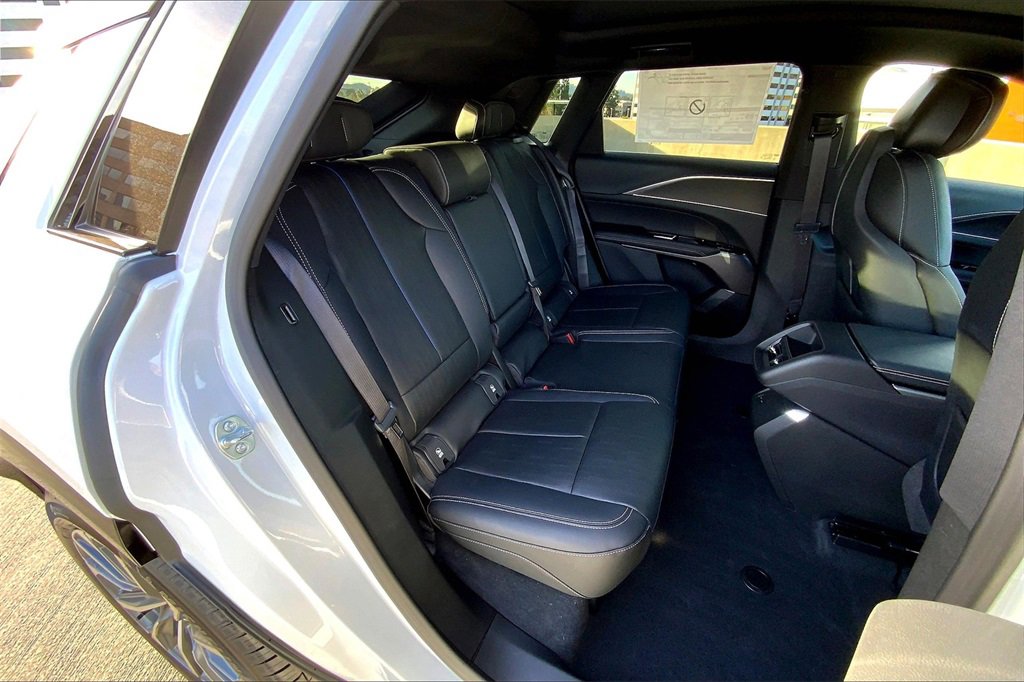 New 2025 Cadillac Lyriq Sport image 31