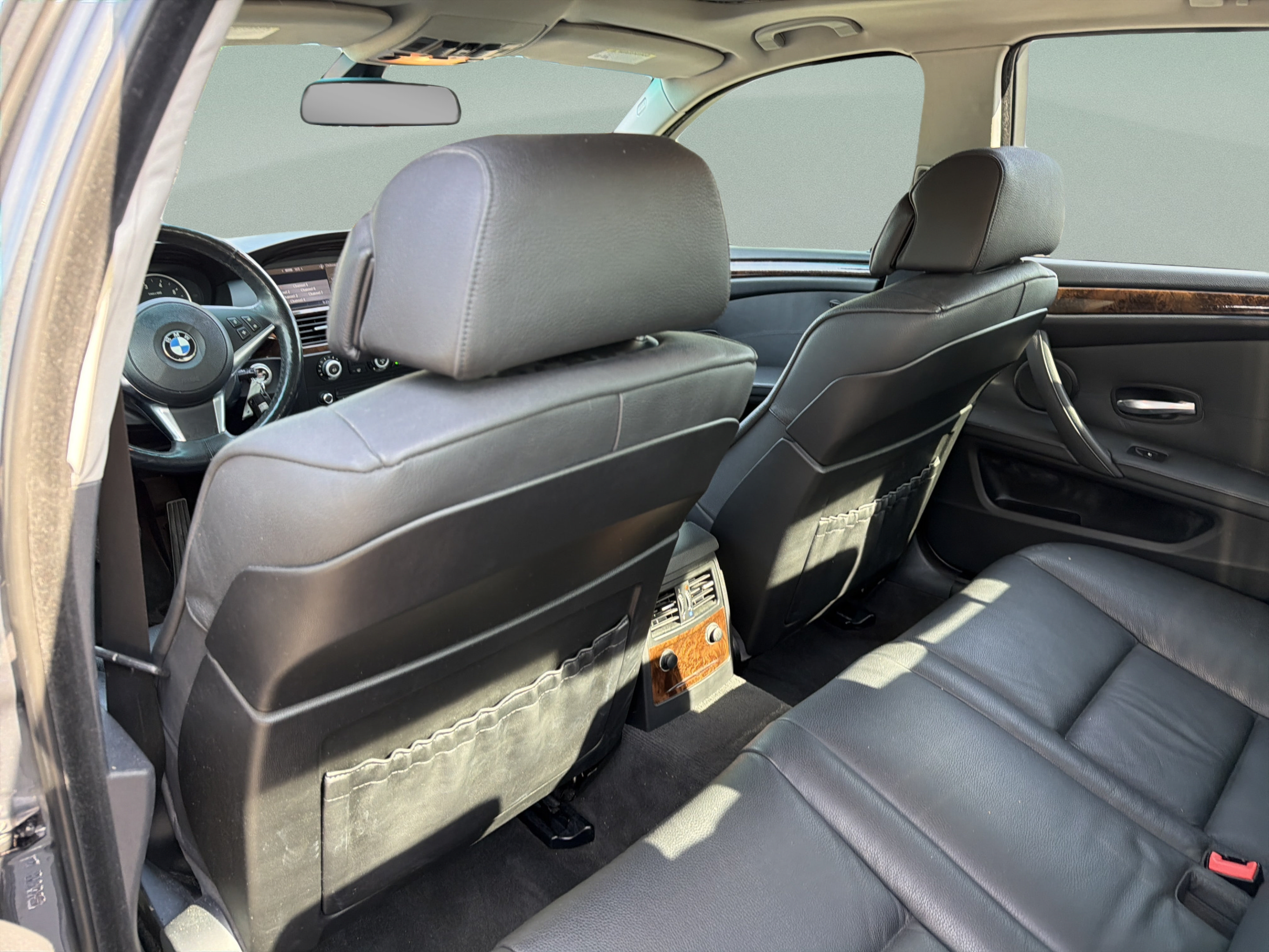 Used 2008 BMW 550i Sedan RWD image 28