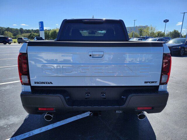 New 2026 Honda Ridgeline Sport image 5