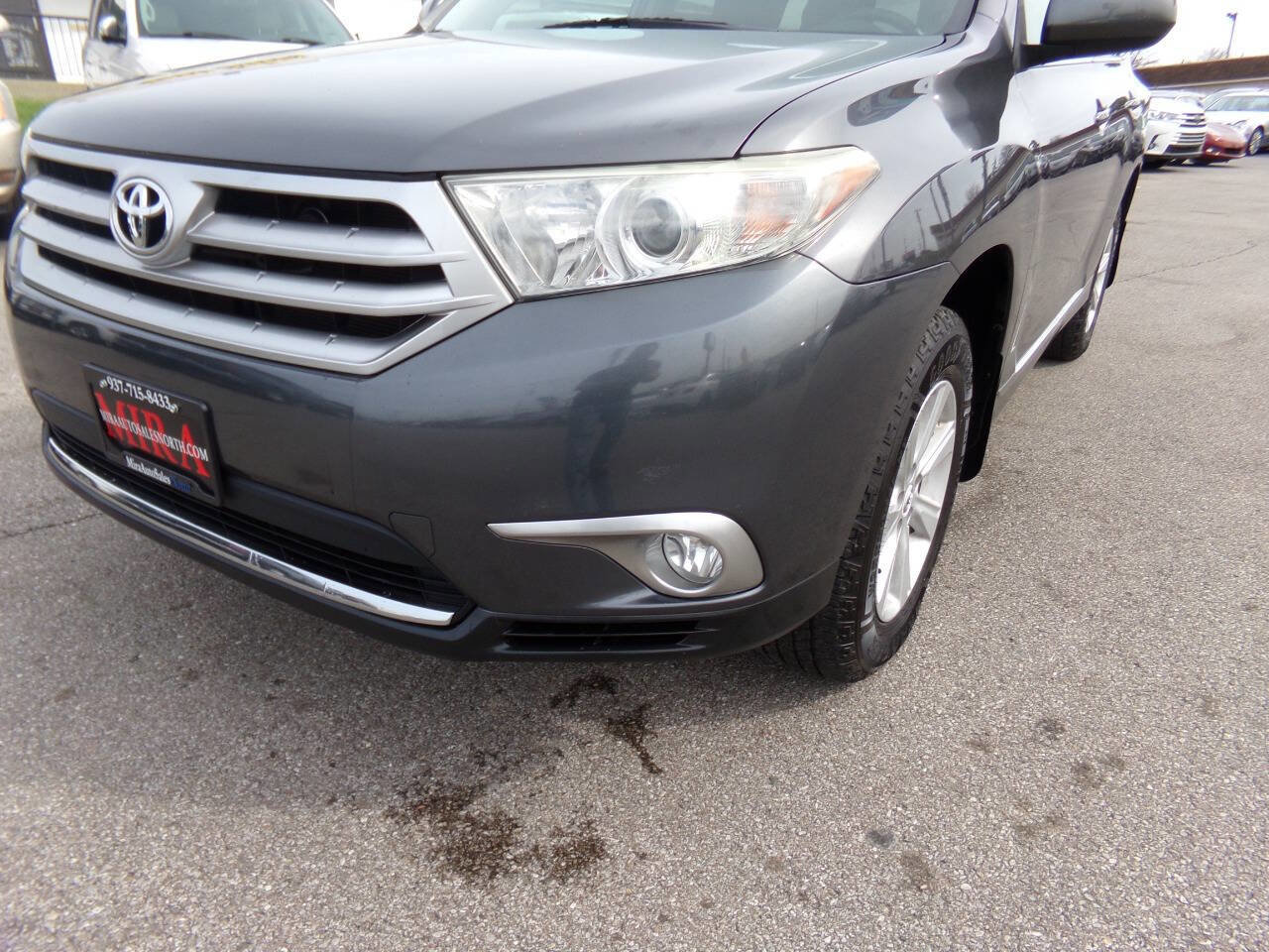 Used 2012 Toyota Highlander SE w/ Tow Pkg image 33