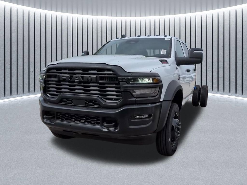 New 2026 RAM 5500 Tradesman AWD/4WD image 18