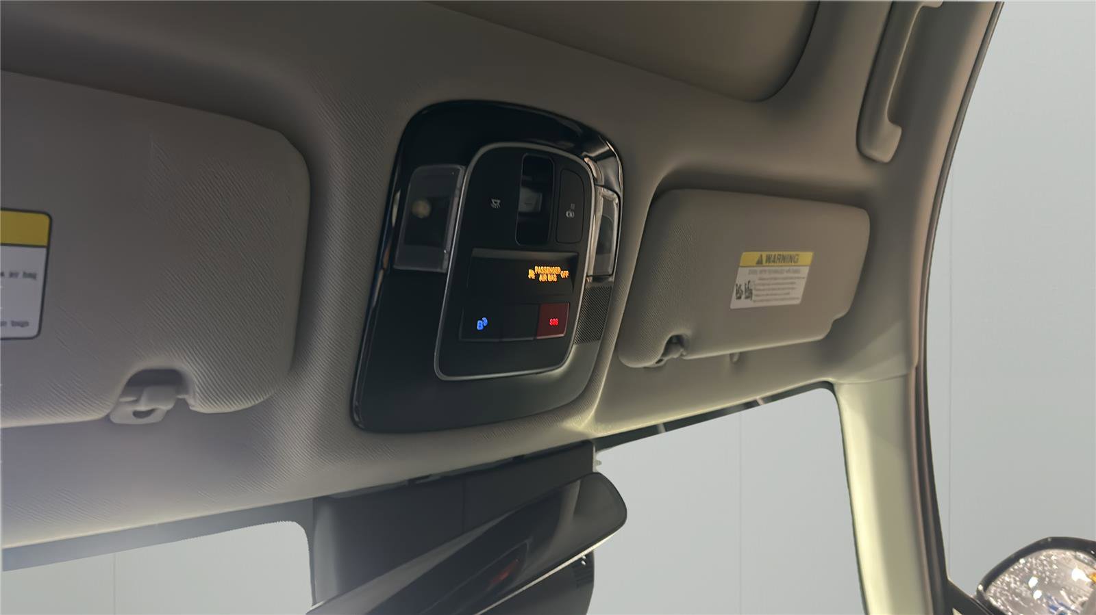 Used 2025 Hyundai Sonata SEL FWD image 21