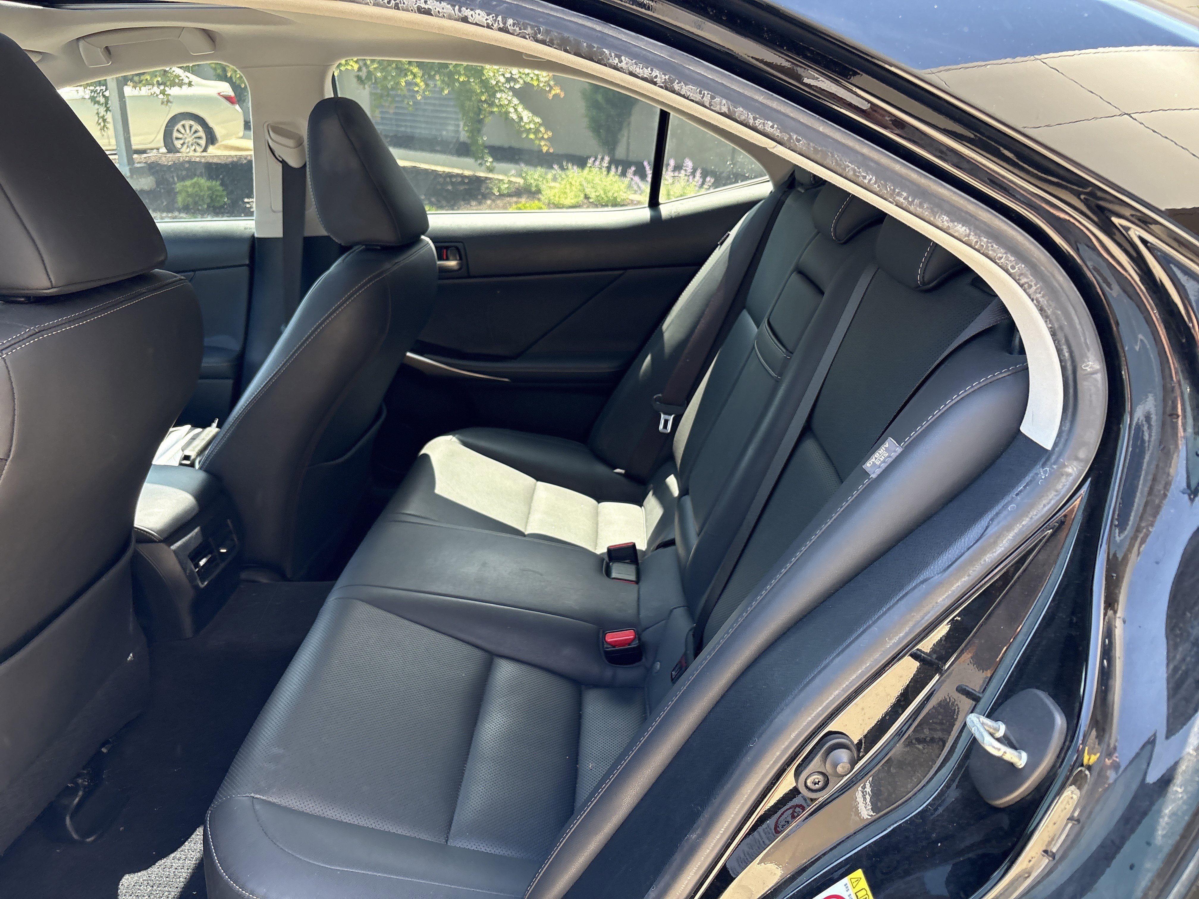 Used 2018 Lexus IS 300 AWD w/ Comfort Package image 31