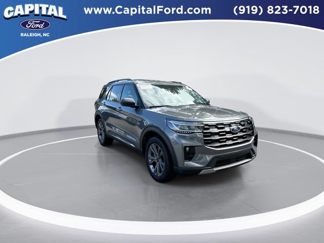 Certified 2025 Ford Explorer Active w/ Active Comfort Package AWD/4WD image 2