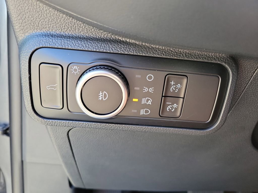 Used 2026 Ford Explorer ST w/ Sun And Sound Package RWD image 25