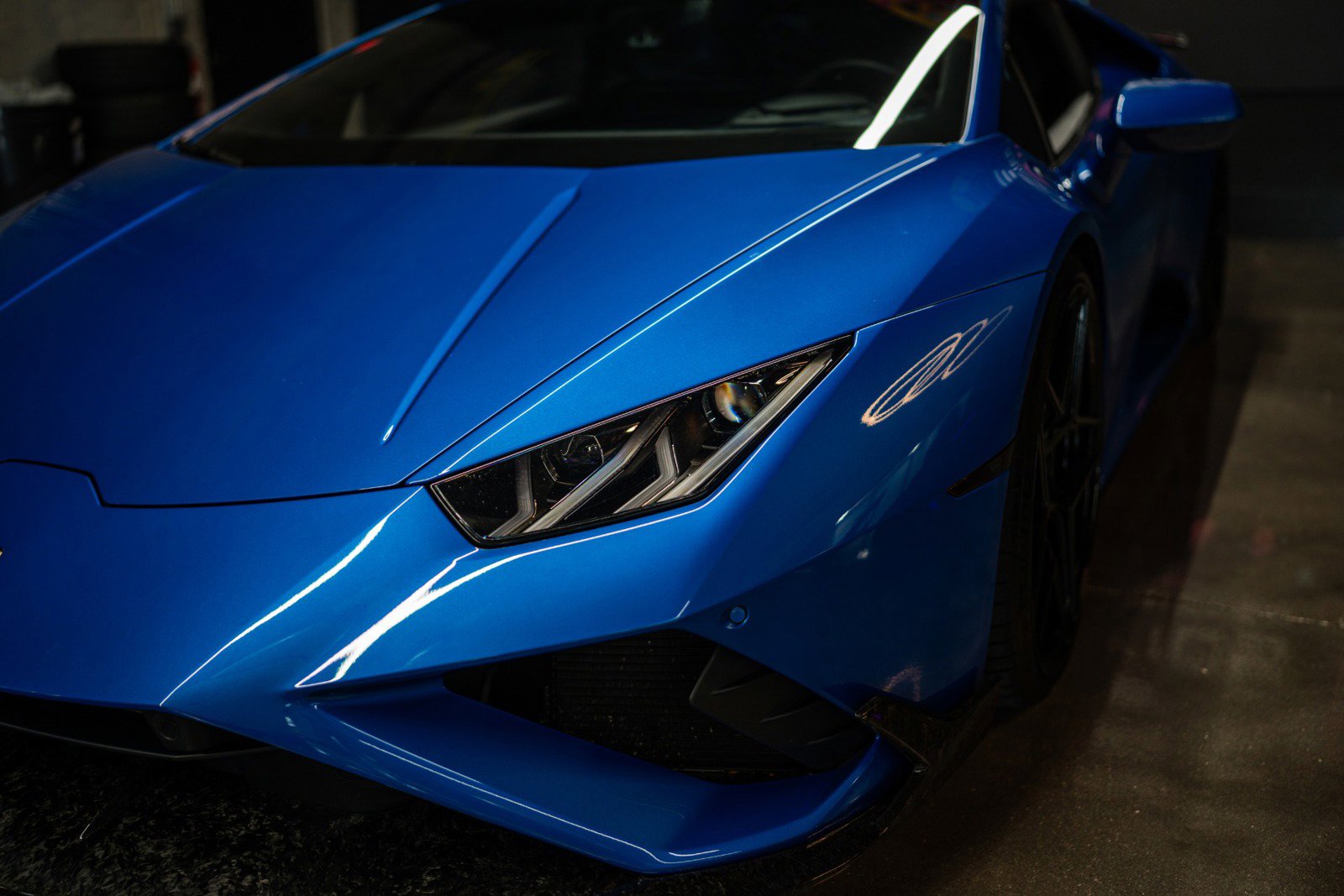 Used 2021 Lamborghini Huracan EVO image 18