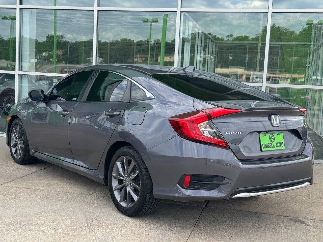 Used 2020 Honda Civic EX-L image 5