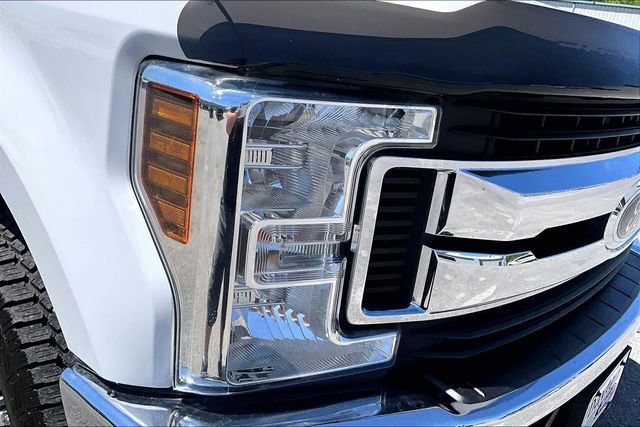 Used 2018 Ford F250 XLT w/ XLT Premium Package AWD/4WD image 31