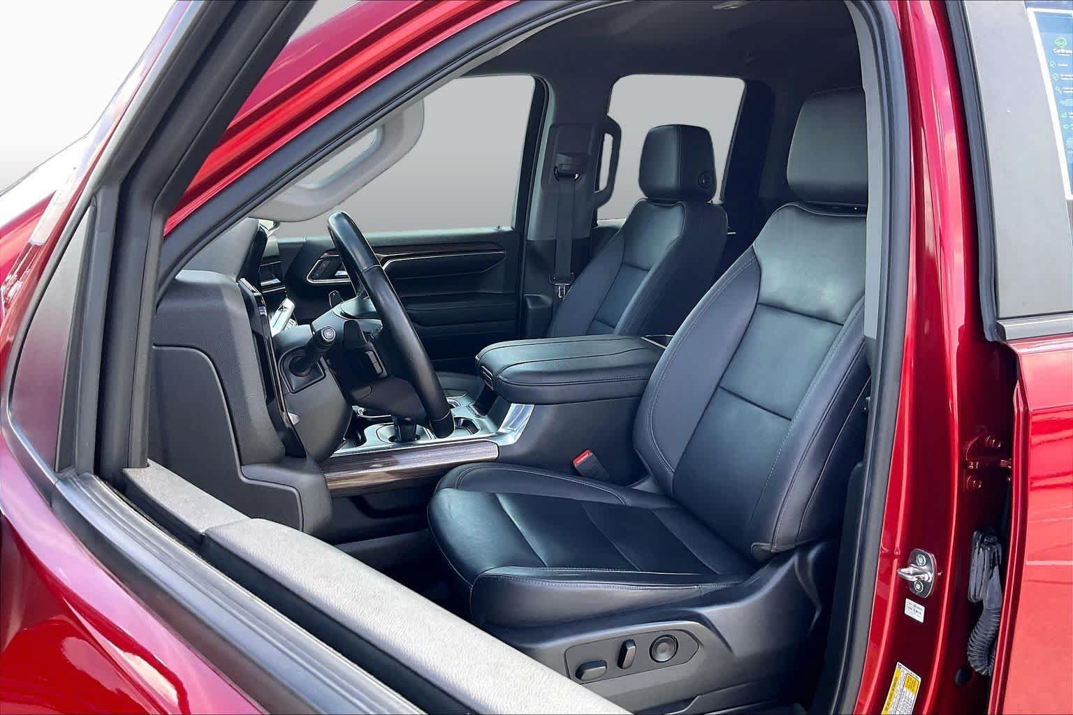 Certified 2023 Chevrolet Silverado 1500 LT w/ Convenience Package II RWD image 8