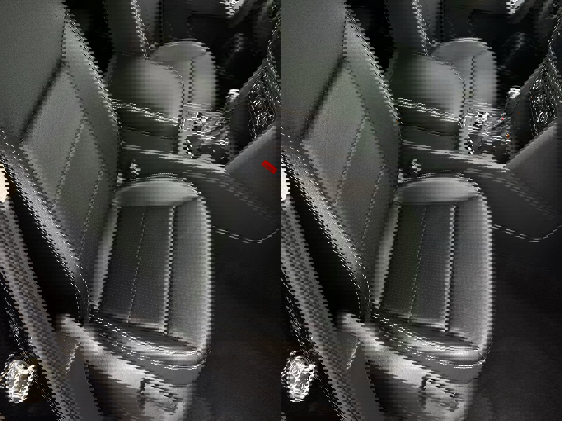 Used 2021 Volkswagen Atlas SE image 27