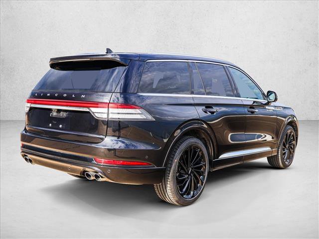 Used 2022 Lincoln Aviator Reserve w/ Equipment Group 201A AWD/4WD image 5