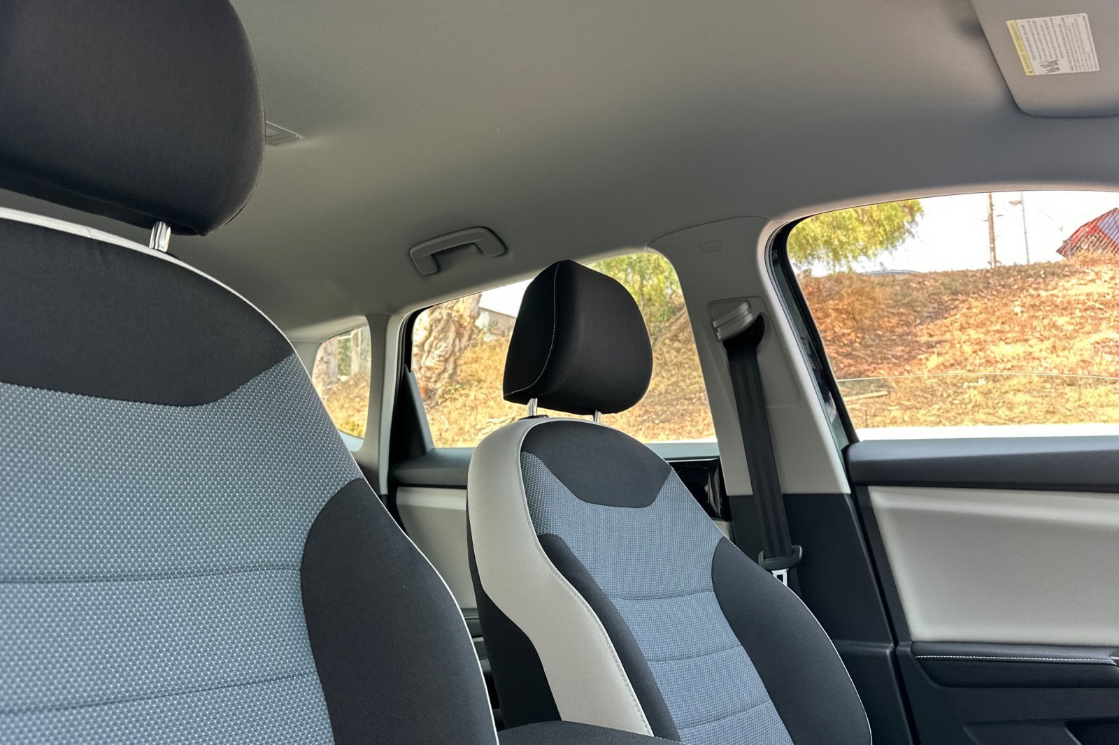 New 2025 Volkswagen Taos S image 15