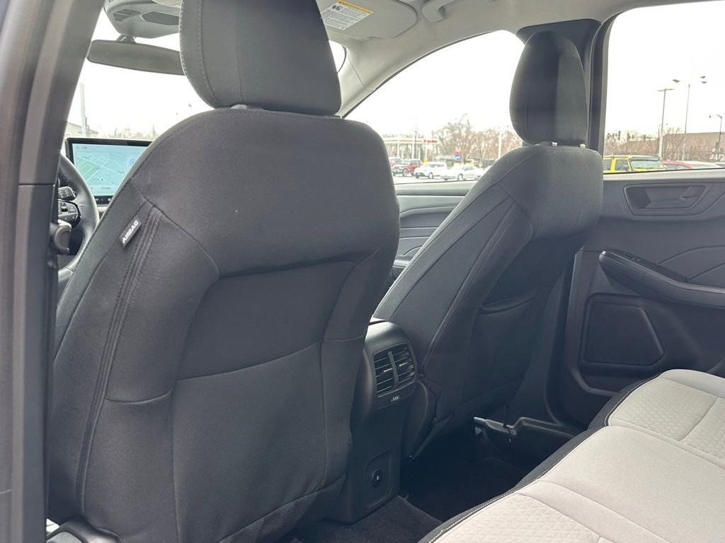 Used 2025 Ford Escape Active w/ Tech Pack #1 AWD/4WD image 13