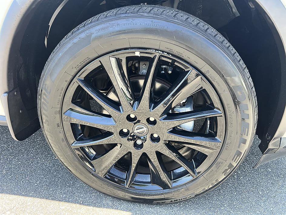 Certified 2024 Nissan Murano SV w/ SV Midnight Edition Package FWD image 12
