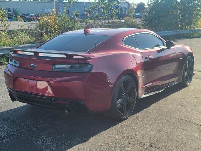 Used 2018 Chevrolet Camaro SS RWD image 3