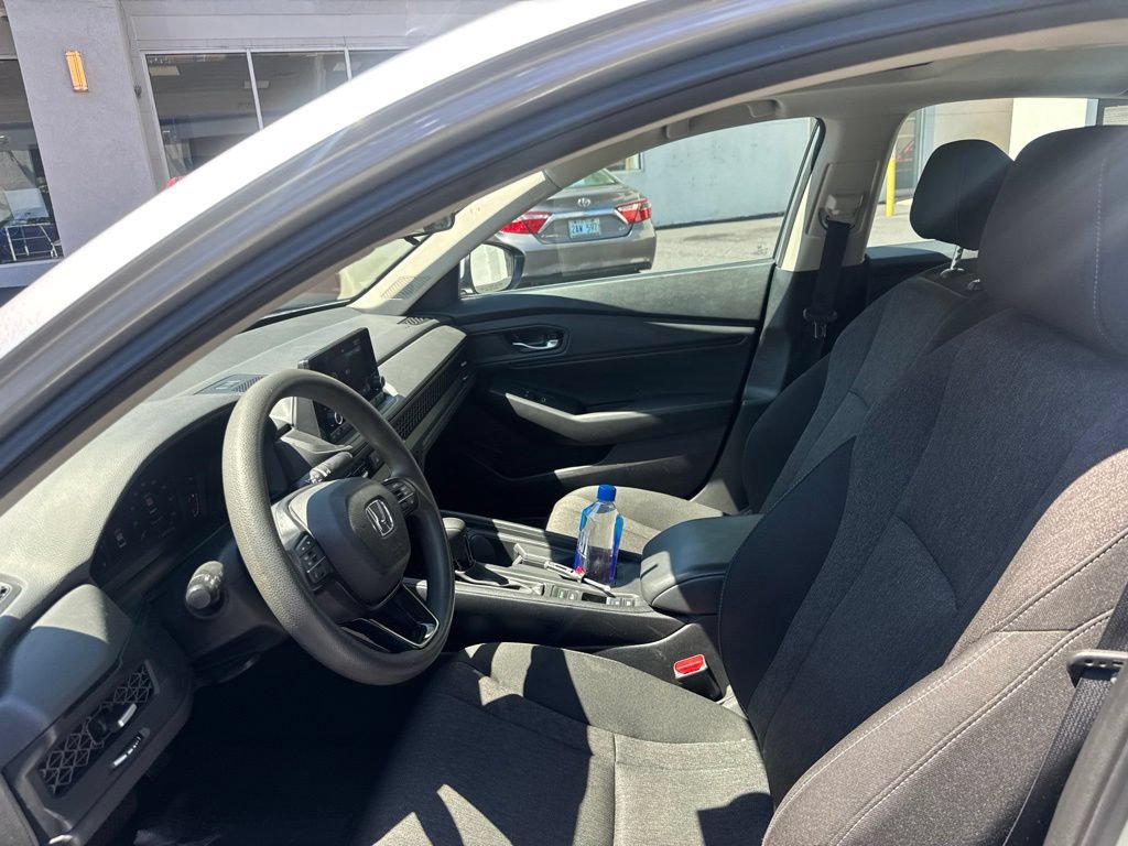 Used 2024 Honda Accord EX image 23