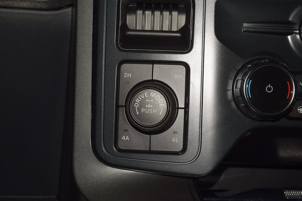 Used 2026 Ford F150 Lariat w/ Equipment Group 502A High AWD/4WD image 36