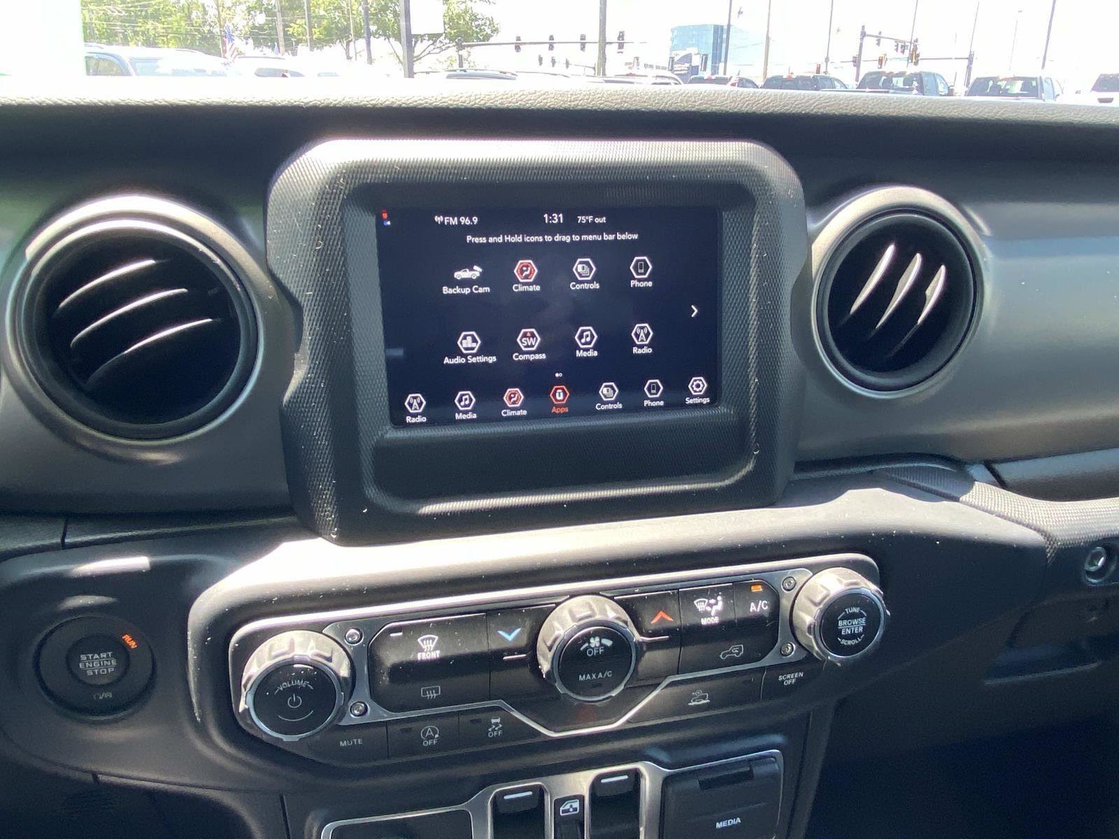 Used 2022 Jeep Gladiator Sport AWD/4WD image 27