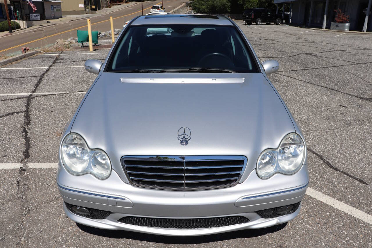 Used 2006 Mercedes-Benz C 230 Sedan image 2