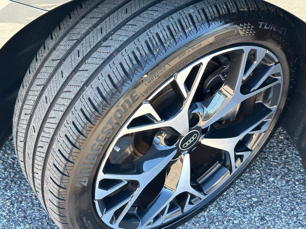 Used 2026 Audi A6 Premium Plus w/ Premium Plus Package AWD/4WD image 24