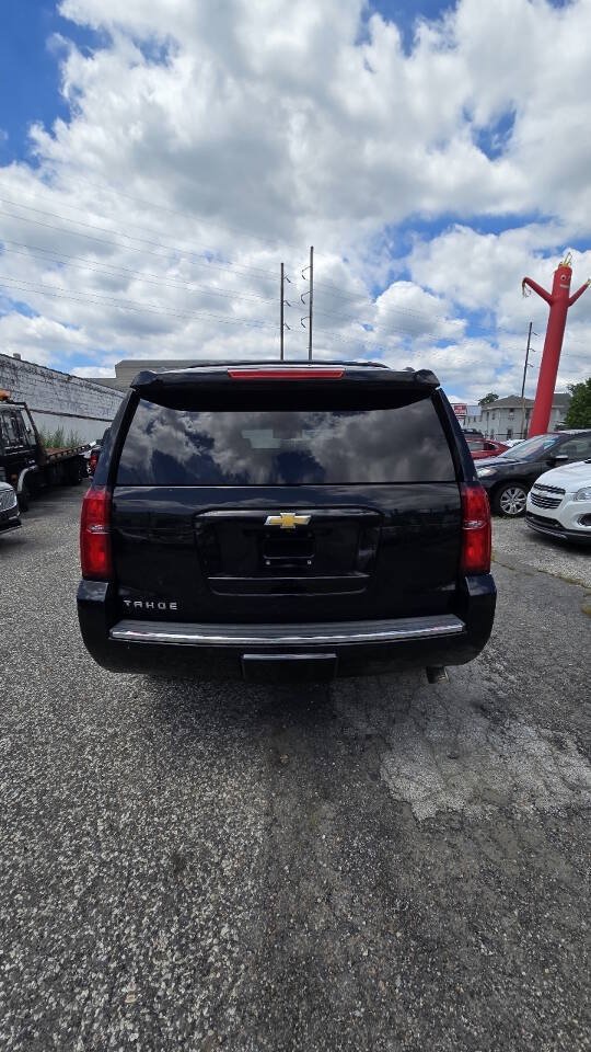 Used 2015 Chevrolet Tahoe LTZ AWD/4WD image 5