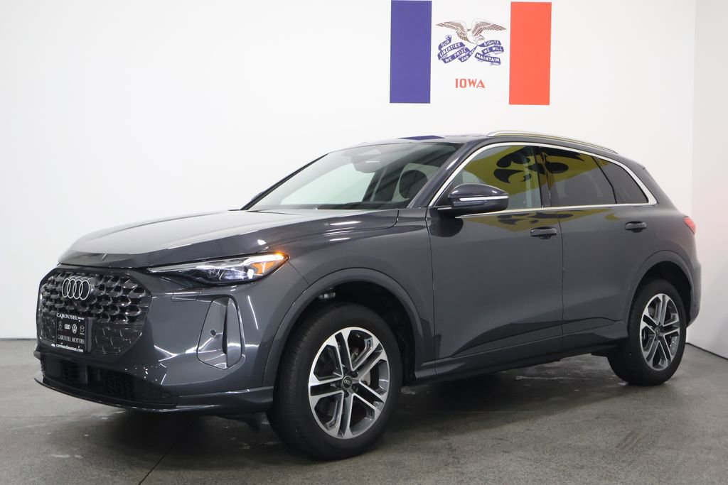 Used 2025 Audi Q5 Premium Plus w/ Premium Plus image 8
