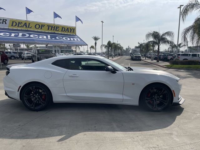 Used 2022 Chevrolet Camaro SS image 9