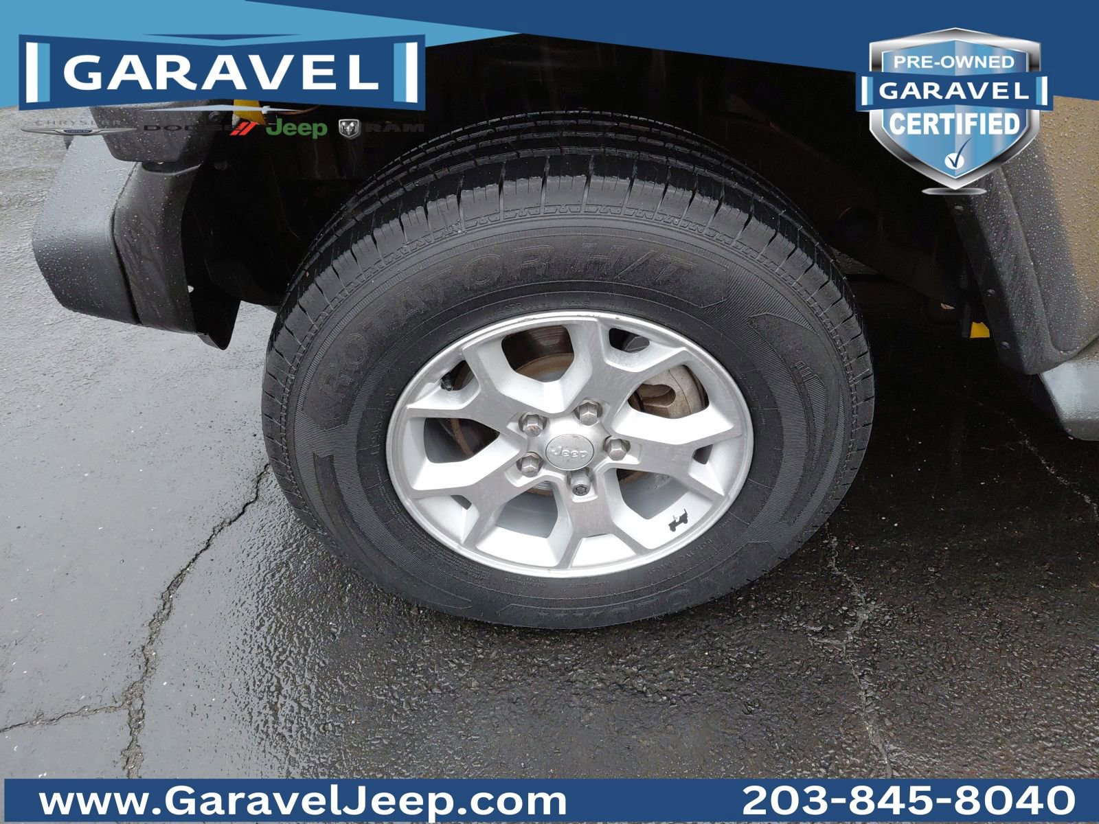 Used 2021 Jeep Wrangler Islander image 25