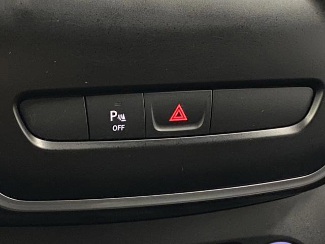 Used 2019 Jeep Cherokee Latitude Plus w/ Comfort/Convenience Group image 28